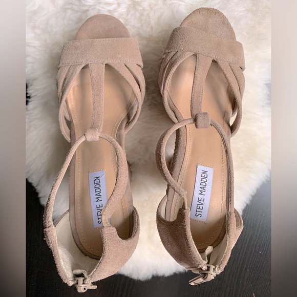 Steve Madden Gabbi Suede Chunky Platform Heels - Picture 4 of 7